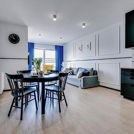 Apartament Piekny Widok, 15Min Od Rynku, Netflix, Garaz Free Wroclaw Bagian luar foto