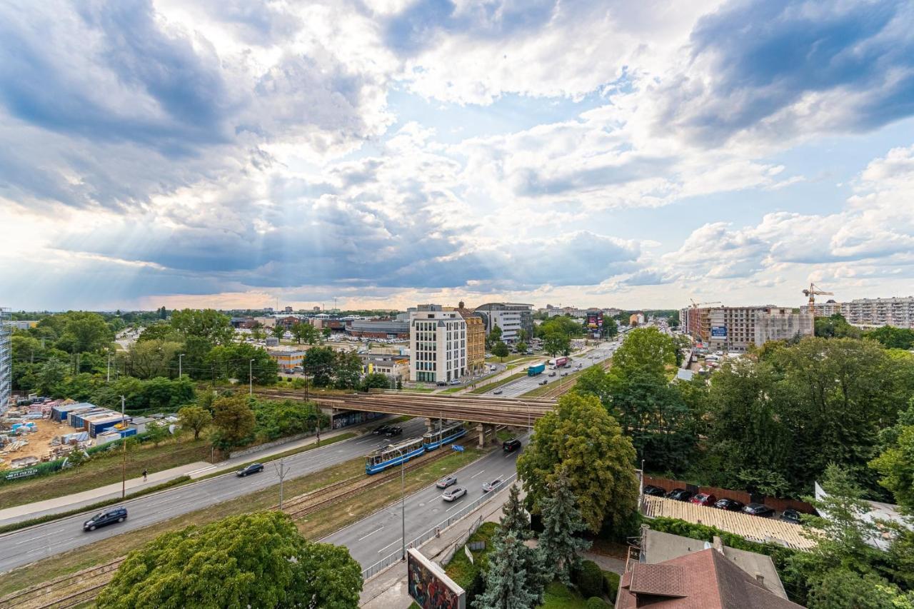 Apartament Piekny Widok, 15Min Od Rynku, Netflix, Garaz Free Wroclaw Bagian luar foto