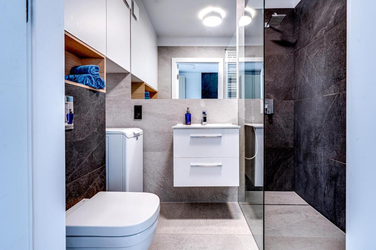 Apartament Piekny Widok, 15Min Od Rynku, Netflix, Garaz Free Wroclaw Bagian luar foto